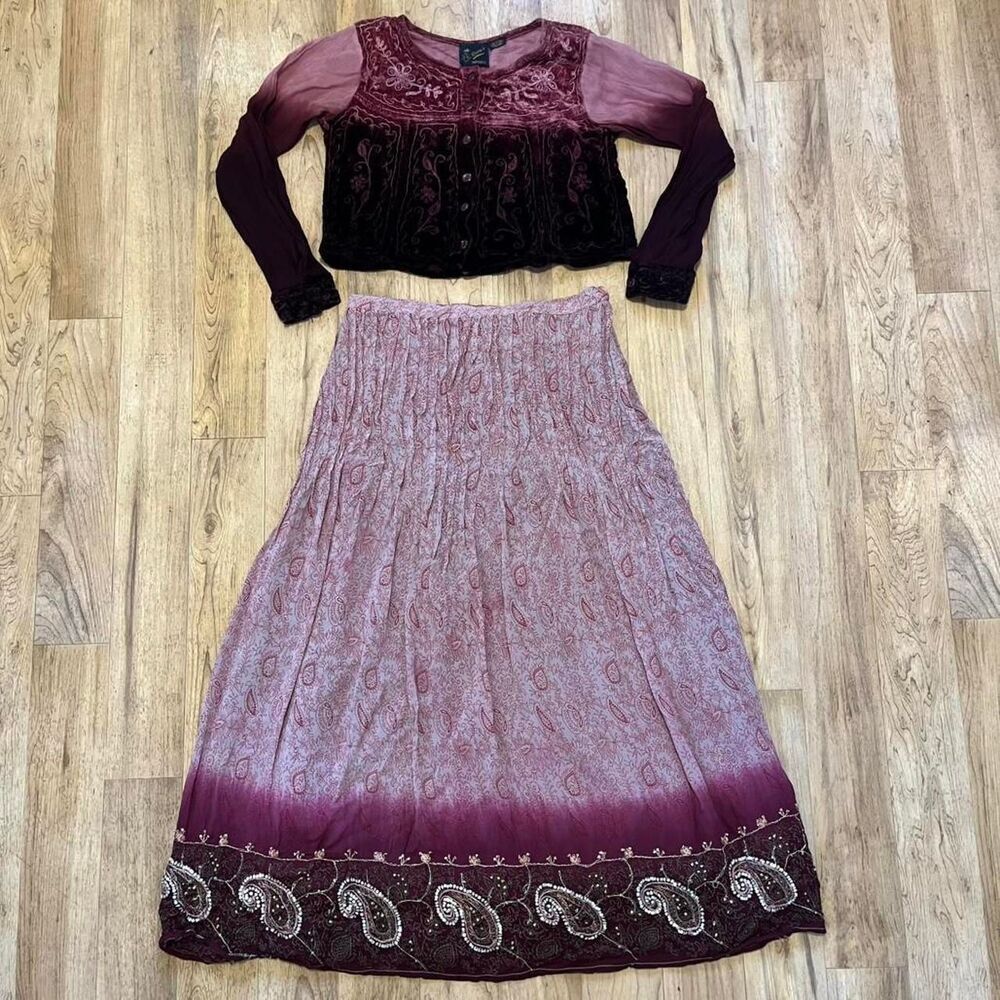 Vintage Crop top and maxi skirt set maroon pink festival bohemian
